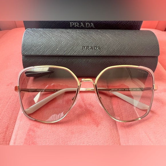 Prada sunglasses - Picture 3 of 5